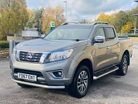 NISSAN NAVARA