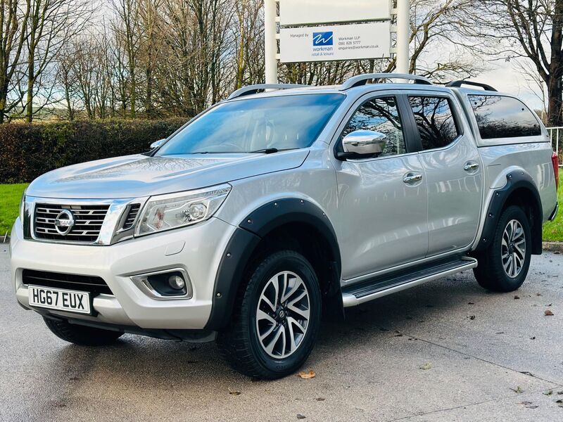 NISSAN NAVARA