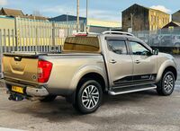 NISSAN NAVARA