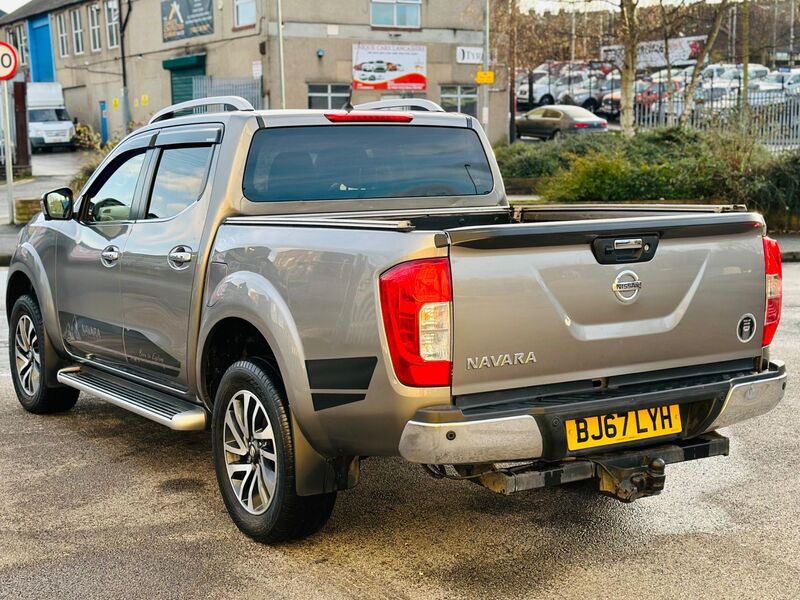 NISSAN NAVARA