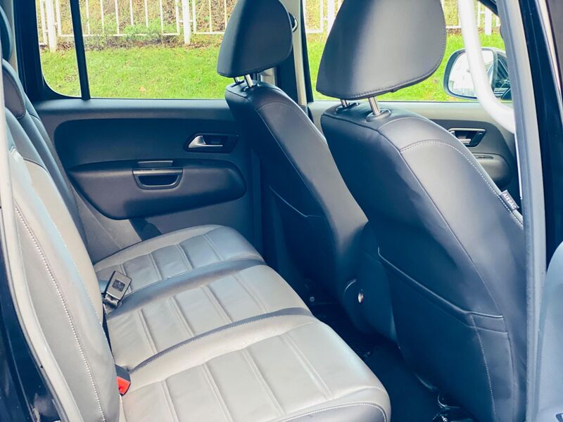VOLKSWAGEN AMAROK