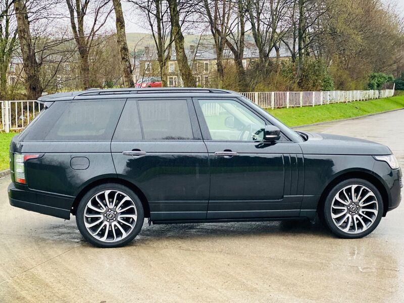 LAND ROVER RANGE ROVER