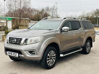 NISSAN NAVARA