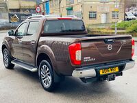 NISSAN NAVARA