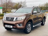 NISSAN NAVARA