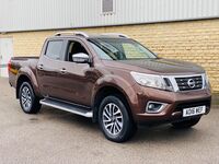 NISSAN NAVARA
