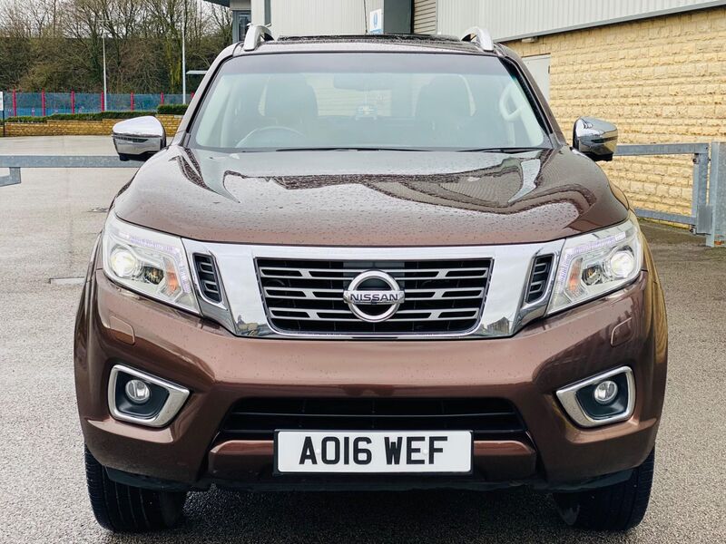 NISSAN NAVARA
