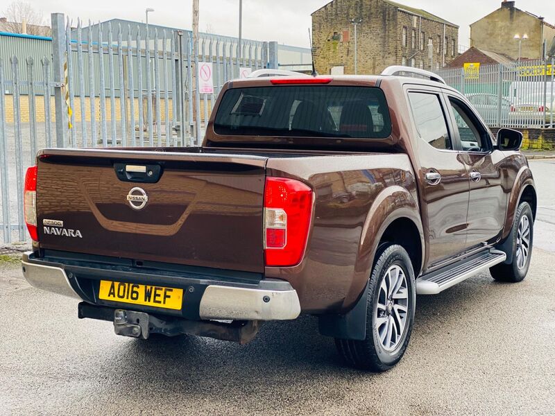 NISSAN NAVARA