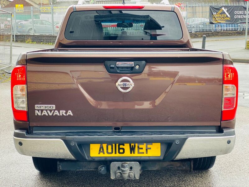 NISSAN NAVARA