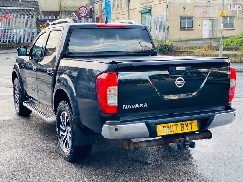 NISSAN NAVARA