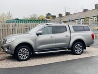 NISSAN NAVARA