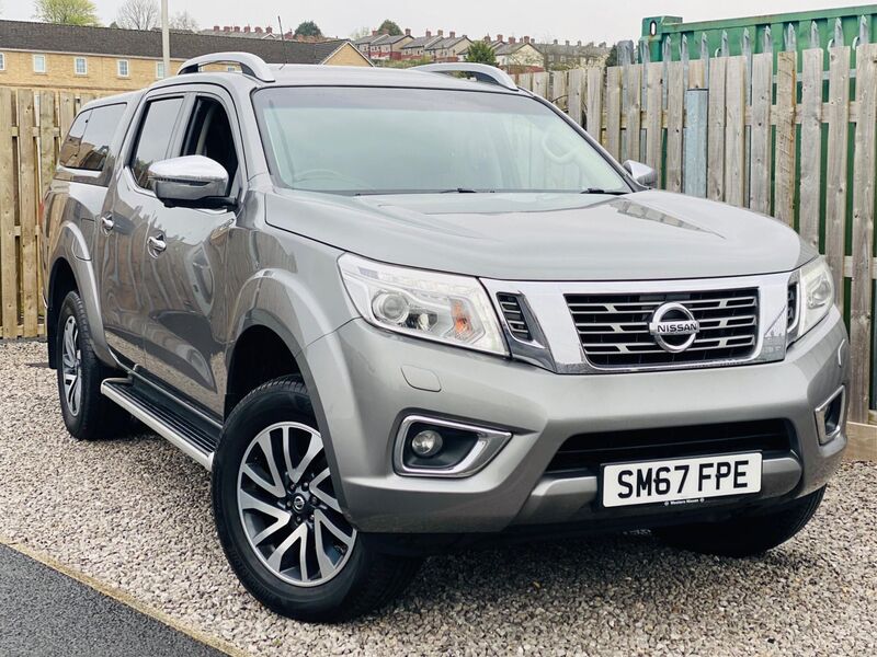 NISSAN NAVARA