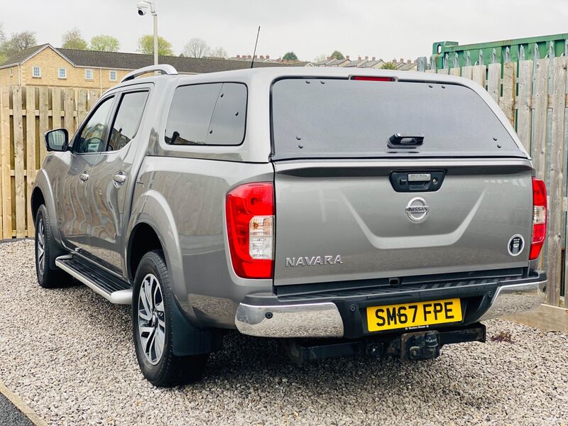 NISSAN NAVARA