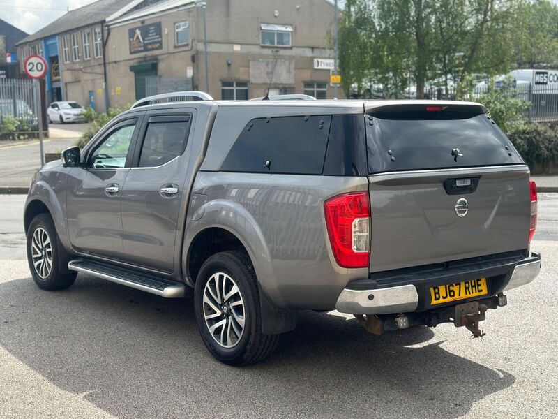 NISSAN NAVARA