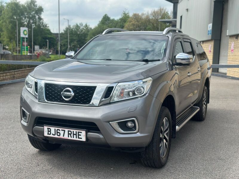 NISSAN NAVARA
