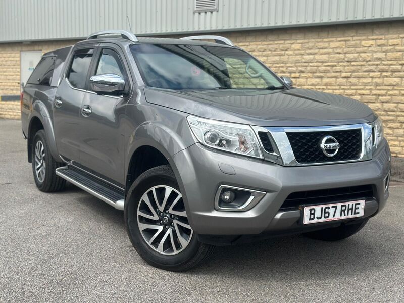 NISSAN NAVARA