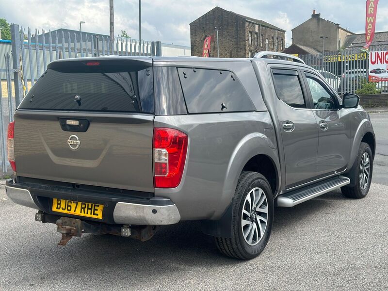 NISSAN NAVARA