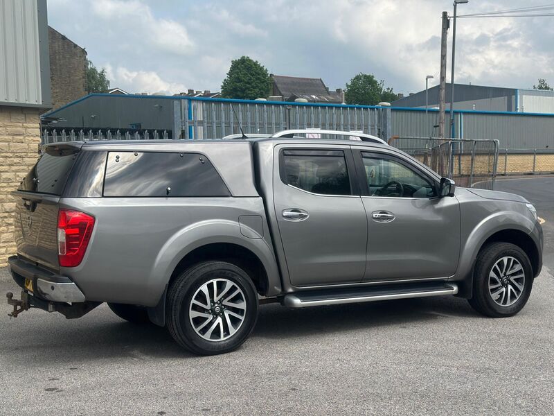 NISSAN NAVARA