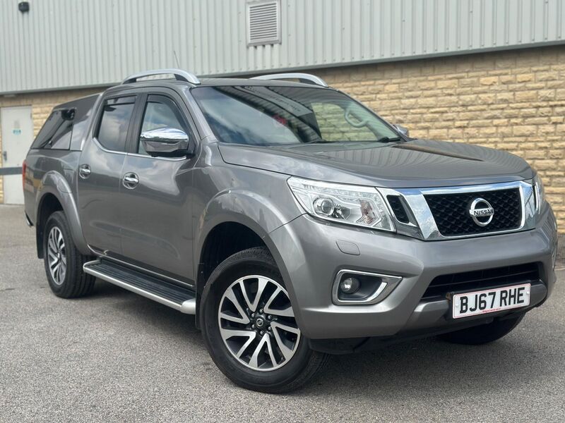 NISSAN NAVARA
