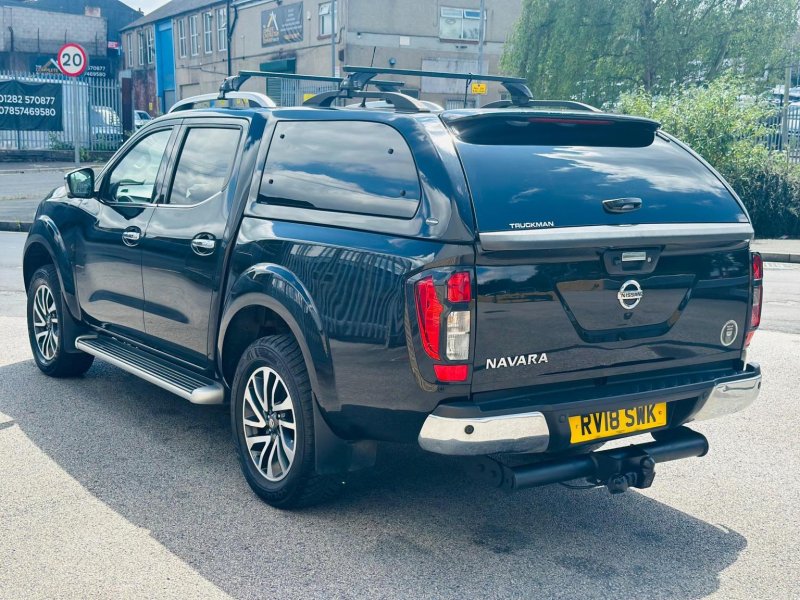 NISSAN NAVARA