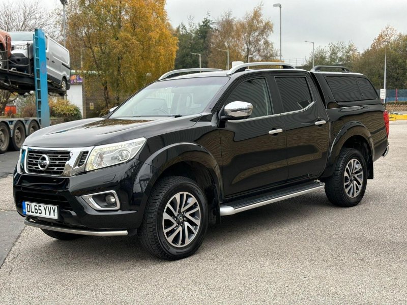 NISSAN NAVARA