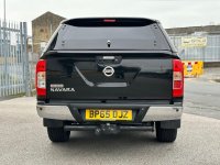 NISSAN NAVARA