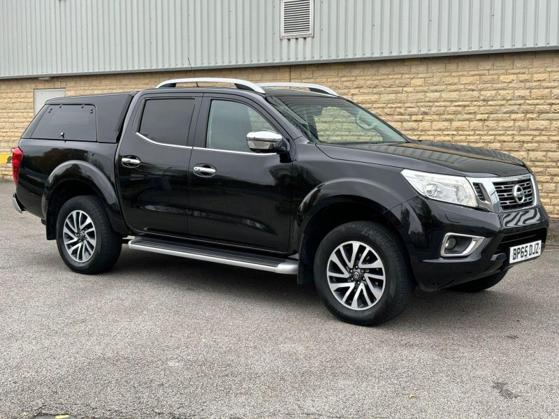 NISSAN NAVARA