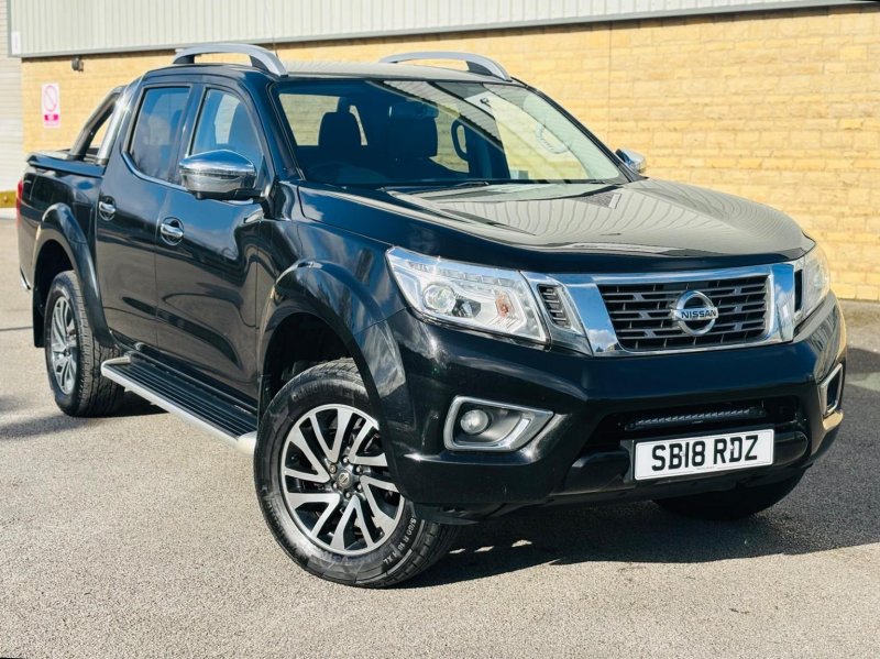 NISSAN NAVARA