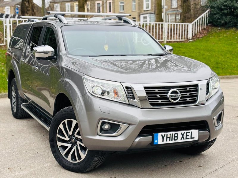 NISSAN NAVARA